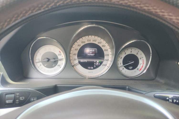 Used Mercedes-Benz GLK-Class 2013 GLK 300 4MATIC Dynamic Edition Instrument Cluster