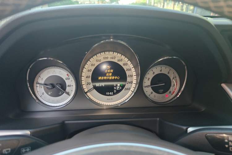 Used Mercedes-Benz GLK-Class 2013 GLK 300 4MATIC Dynamic Edition Instrument Cluster