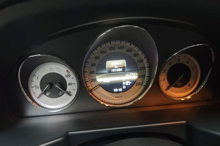 Used Mercedes-Benz GLK-Class 2013 GLK 300 4MATIC Dynamic Edition Instrument Cluster