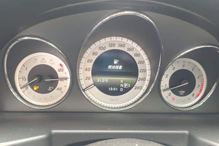 Used Mercedes-Benz GLK-Class 2013 GLK 300 4MATIC Dynamic Sunroof Model Instrument Cluster