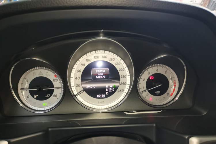 Used Mercedes-Benz GLK-Class 2013 GLK 300 4MATIC Dynamic Edition Instrument Cluster