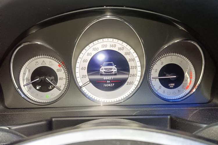 Used Mercedes-Benz GLK-Class 2013 GLK 300 4MATIC Dynamic Edition Instrument Cluster