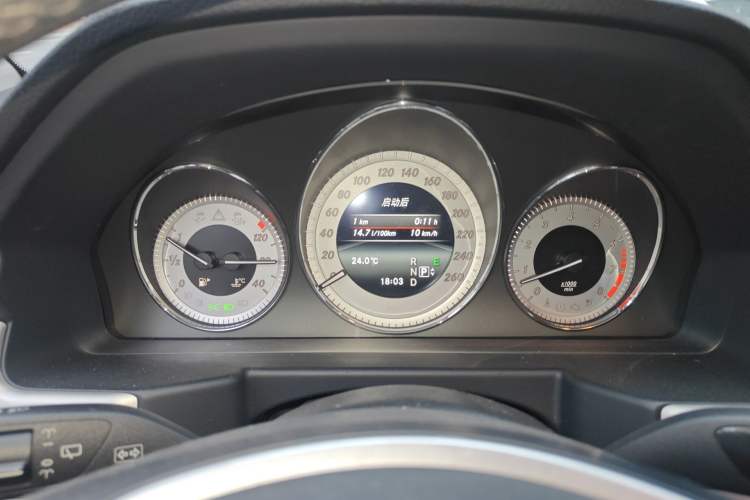 Used Mercedes-Benz GLK-Class 2013 GLK 300 4MATIC Dynamic Sunroof Model Instrument Cluster