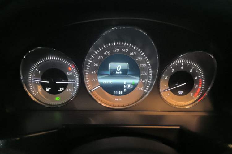 Used Mercedes-Benz GLK-Class 2013 GLK 300 4MATIC Dynamic Edition Instrument Cluster