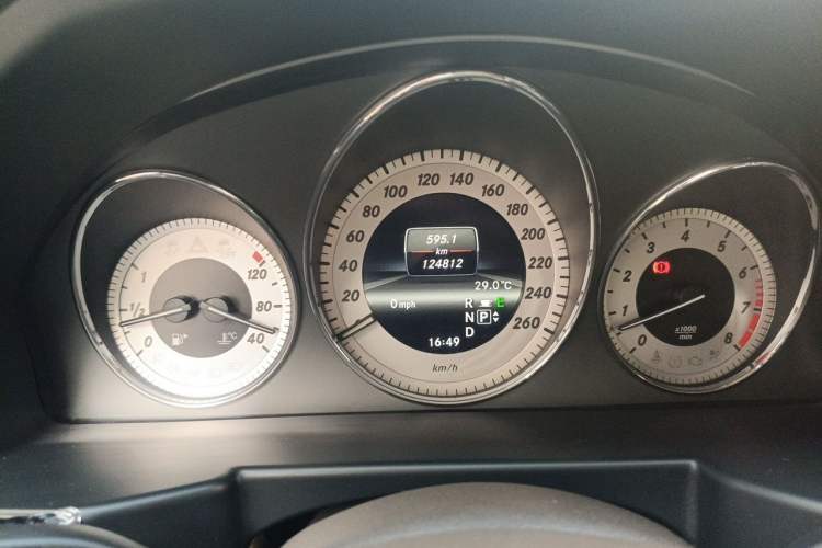 Used Mercedes-Benz GLK-Class 2013 GLK 300 4MATIC Dynamic Edition Instrument Cluster