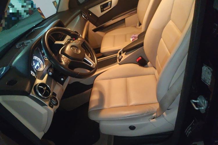 Used Mercedes-Benz GLK-Class 2013 GLK 300 4MATIC Fashion Model Left Front Seat