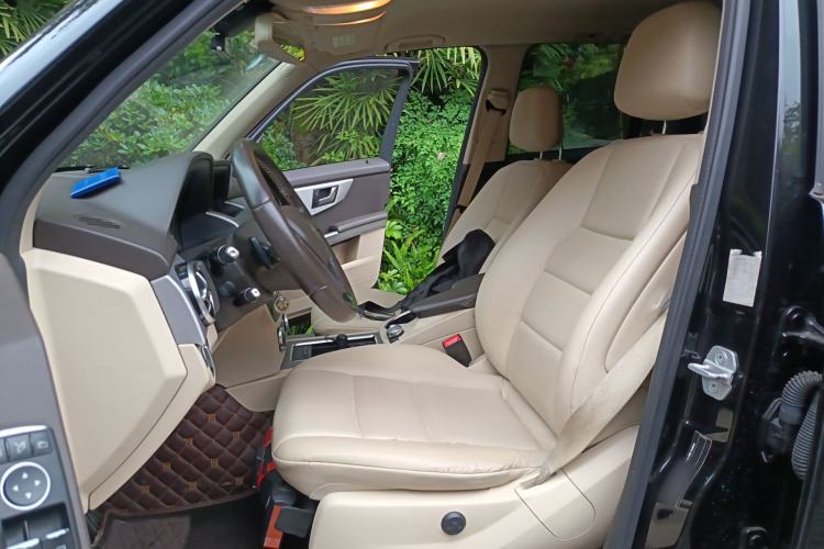 Used Mercedes-Benz GLK-Class 2013 GLK 300 4MATIC Dynamic Edition Left Front Seat