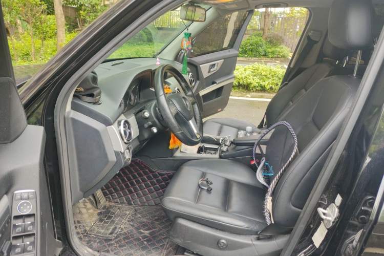Used Mercedes-Benz GLK-Class 2013 GLK 300 4MATIC Dynamic Sunroof Model Left Front Seat