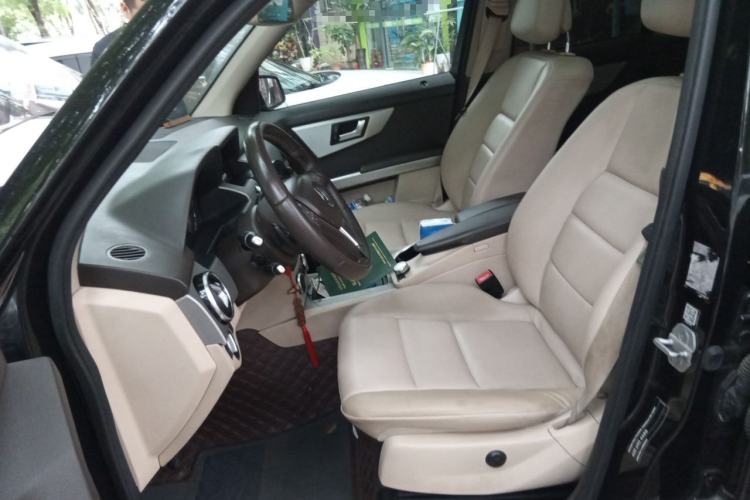 Used Mercedes-Benz GLK-Class 2013 Facelift GLK 300 4MATIC Fashion Edition Left Front Seat