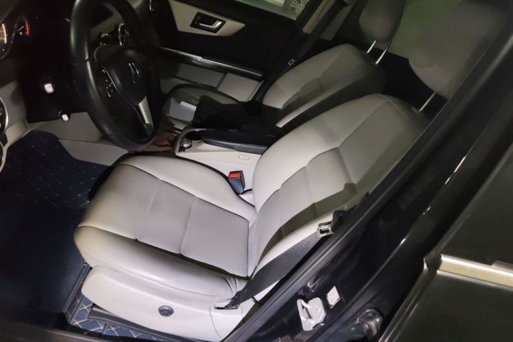 Used Mercedes-Benz GLK-Class 2013 GLK 300 4MATIC Dynamic Sunroof Model Left Front Seat