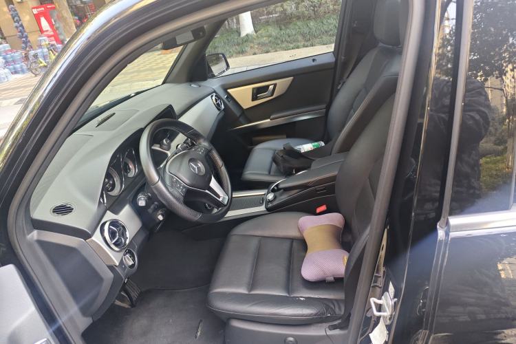 Used Mercedes-Benz GLK-Class 2013 Facelift GLK 300 4MATIC Fashion Edition Left Front Seat