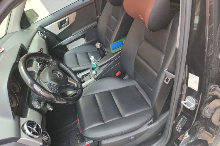 Used Mercedes-Benz GLK-Class 2013 GLK 300 4MATIC Fashion Model Left Front Seat
