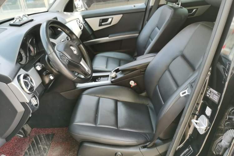 Used Mercedes-Benz GLK-Class 2013 Facelift GLK 300 4MATIC Fashion Edition Left Front Seat