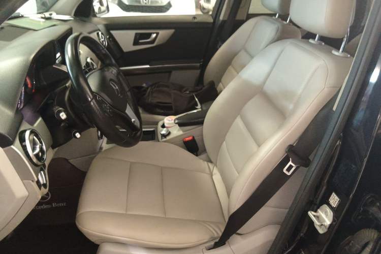 Used Mercedes-Benz GLK-Class 2013 GLK 300 4MATIC Dynamic Sunroof Model Left Front Seat