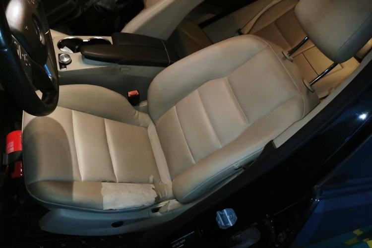 Used Mercedes-Benz GLK-Class 2013 GLK 300 4MATIC Dynamic Edition Left Front Seat