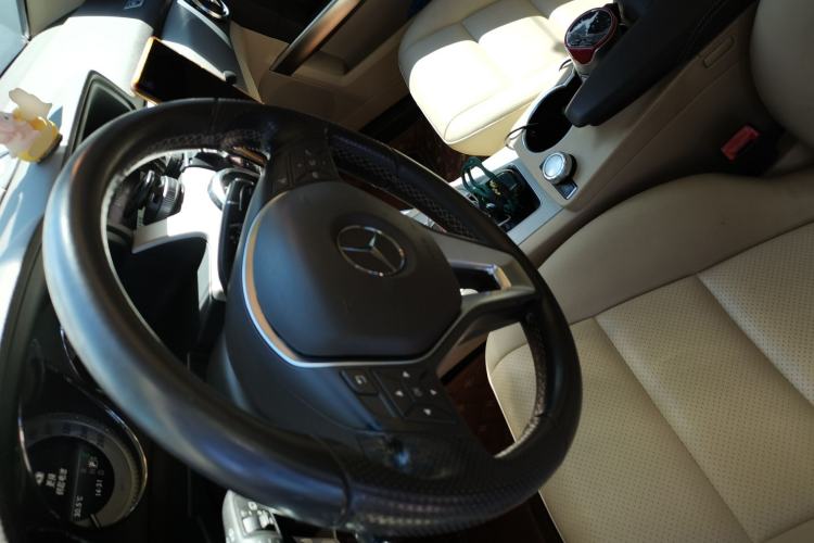 Used Mercedes-Benz GLK-Class 2013 GLK 300 4MATIC Luxury Model Left Front Seat