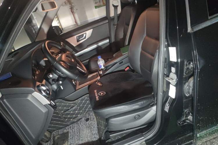 Used Mercedes-Benz GLK-Class 2013 GLK 300 4MATIC Dynamic Sunroof Model Left Front Seat
