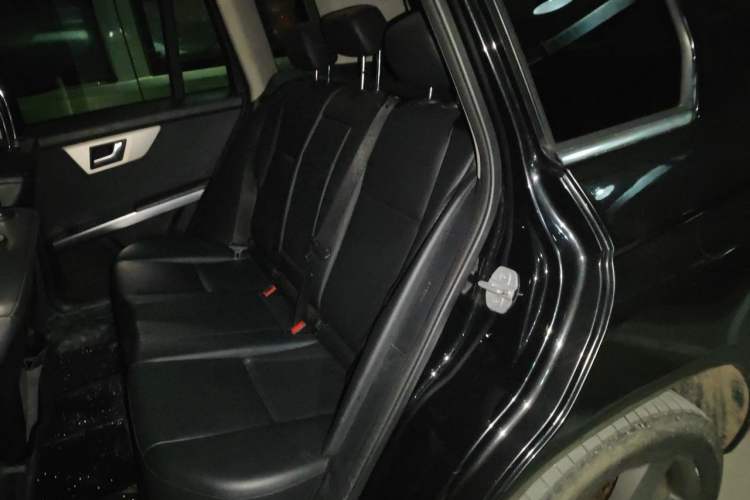 Used Mercedes-Benz GLK-Class 2013 GLK 300 4MATIC Dynamic Sunroof Model Left Rear Seat