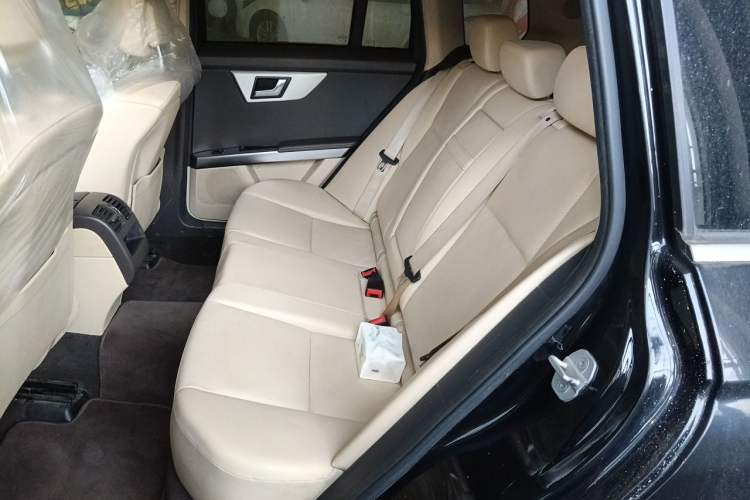 Used Mercedes-Benz GLK-Class 2013 GLK 300 4MATIC Dynamic Sunroof Model Left Rear Seat