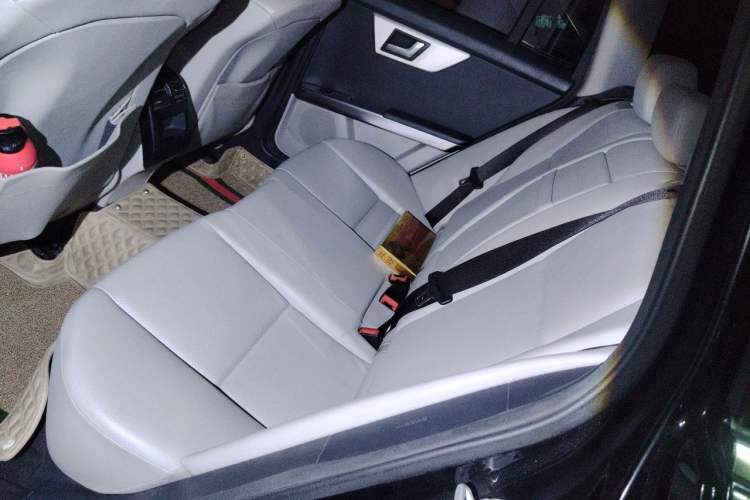 Used Mercedes-Benz GLK-Class 2013 GLK 300 4MATIC Dynamic Sunroof Model Left Rear Seat