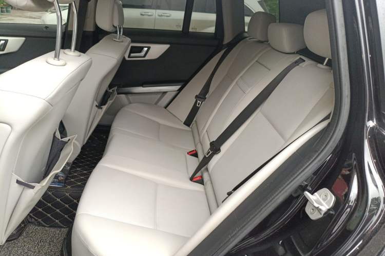 Used Mercedes-Benz GLK-Class 2013 GLK 300 4MATIC Dynamic Edition Left Rear Seat