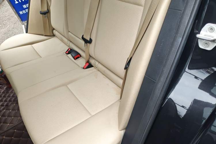 Used Mercedes-Benz GLK-Class 2013 GLK 300 4MATIC Dynamic Sunroof Model Left Rear Seat
