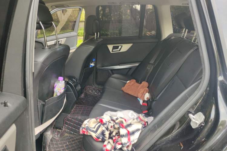 Used Mercedes-Benz GLK-Class 2013 GLK 300 4MATIC Dynamic Sunroof Model Left Rear Seat