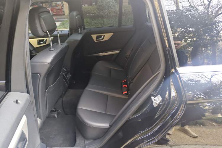 Used Mercedes-Benz GLK-Class 2013 Facelift GLK 300 4MATIC Fashion Edition Left Rear Seat