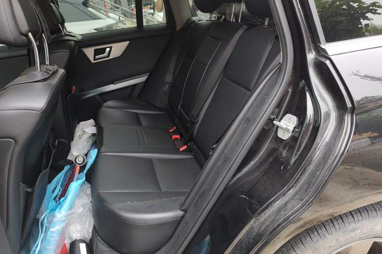 Used Mercedes-Benz GLK-Class 2013 GLK 300 4MATIC Dynamic Sunroof Model Left Rear Seat