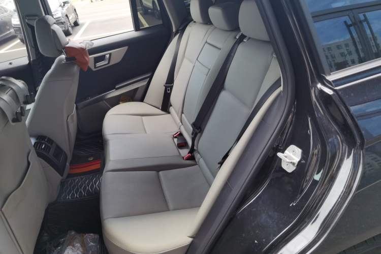 Used Mercedes-Benz GLK-Class 2013 GLK 300 4MATIC Dynamic Edition Left Rear Seat
