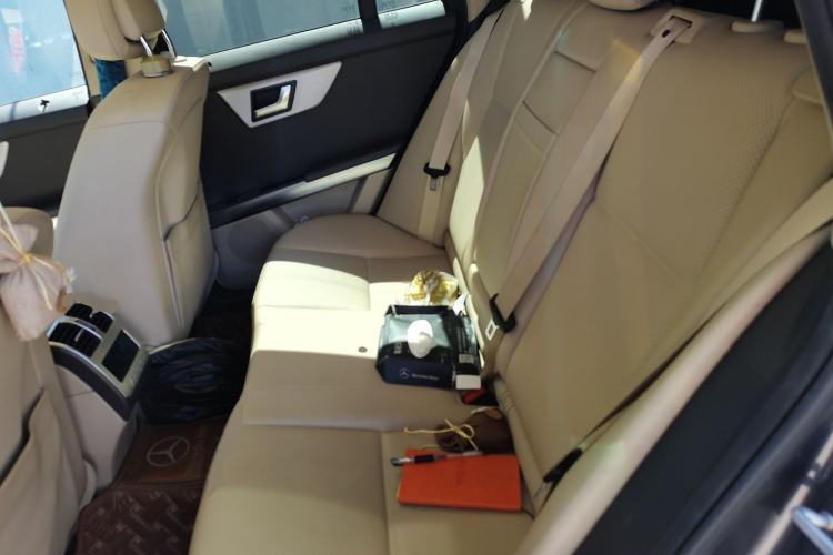 Used Mercedes-Benz GLK-Class 2013 GLK 300 4MATIC Luxury Model Left Rear Seat