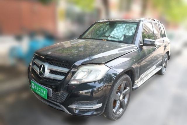 Used Mercedes-Benz GLK-Class 2013 GLK 300 4MATIC Dynamic Sunroof Model