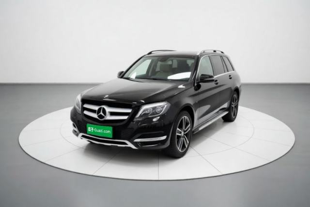 Used Mercedes-Benz GLK-Class 2013 GLK 300 4MATIC Dynamic Sunroof Model