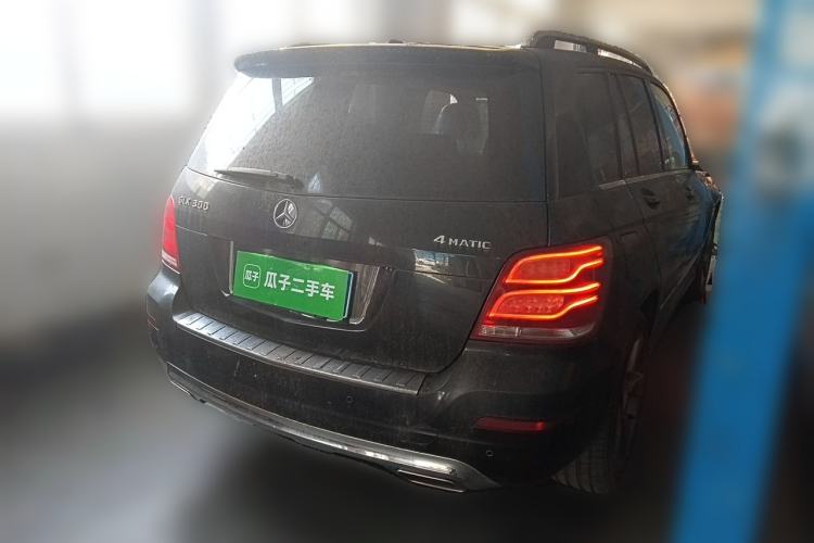 Used Mercedes-Benz GLK-Class 2013 GLK 300 4MATIC Dynamic Sunroof Model Rear Right 45 Deg