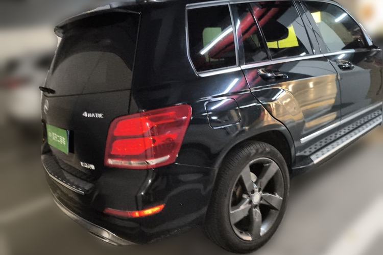 Used Mercedes-Benz GLK-Class 2013 Facelift GLK 300 4MATIC Fashion Edition Rear Right 45 Deg