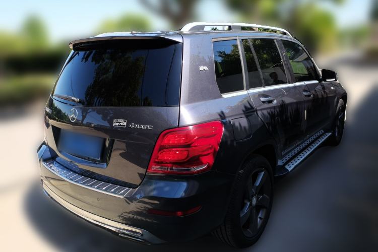 Used Mercedes-Benz GLK-Class 2013 GLK 300 4MATIC Luxury Model Rear Right 45 Deg