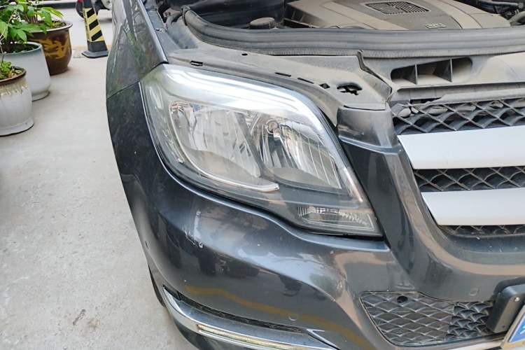 Used Mercedes-Benz GLK-Class 2013 GLK 300 4MATIC Dynamic Edition Right Front Headlight