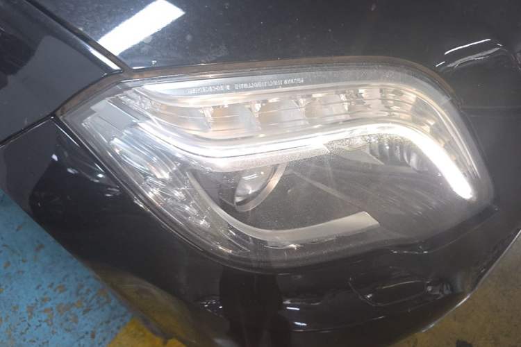 Used Mercedes-Benz GLK-Class 2013 Facelift GLK 300 4MATIC Fashion Edition Right Front Headlight