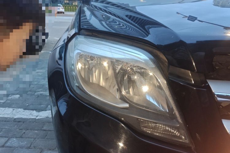 Used Mercedes-Benz GLK-Class 2013 GLK 300 4MATIC Dynamic Sunroof Model Right Front Headlight