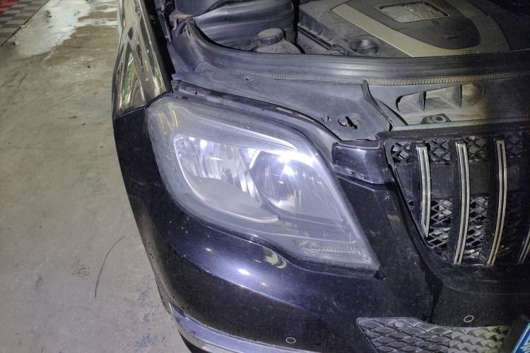 Used Mercedes-Benz GLK-Class 2013 GLK 300 4MATIC Dynamic Sunroof Model Right Front Headlight