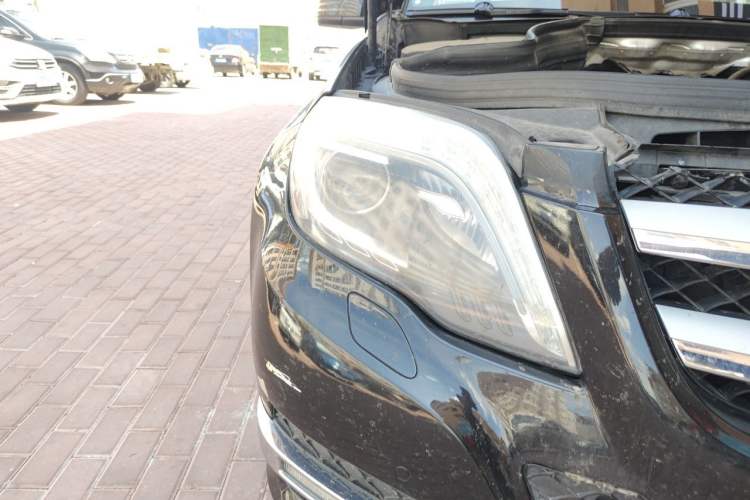 Used Mercedes-Benz GLK-Class 2013 GLK 300 4MATIC Fashion Model Right Front Headlight
