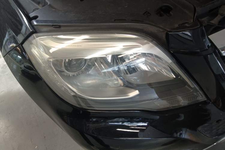 Used Mercedes-Benz GLK-Class 2013 GLK 300 4MATIC Dynamic Sunroof Model Right Front Headlight