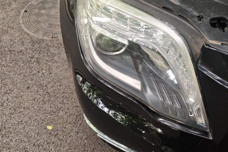 Used Mercedes-Benz GLK-Class 2013 GLK 300 4MATIC Dynamic Edition Right Front Headlight