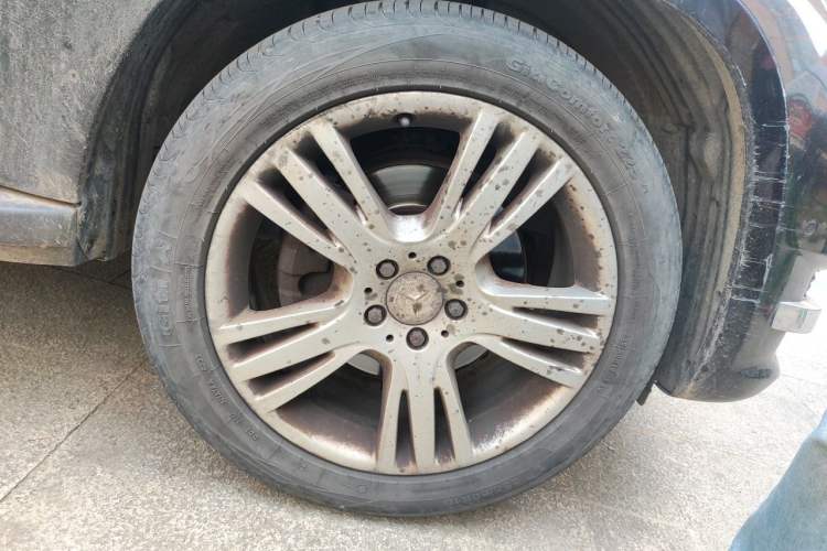 Used Mercedes-Benz GLK-Class 2013 GLK 300 4MATIC Dynamic Sunroof Model Right Front Wheel Hub