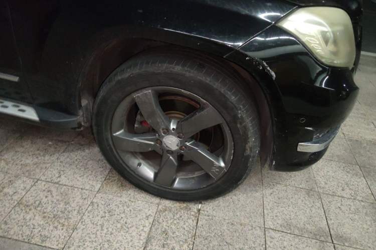 Used Mercedes-Benz GLK-Class 2013 Facelift GLK 300 4MATIC Fashion Edition Right Front Wheel Hub