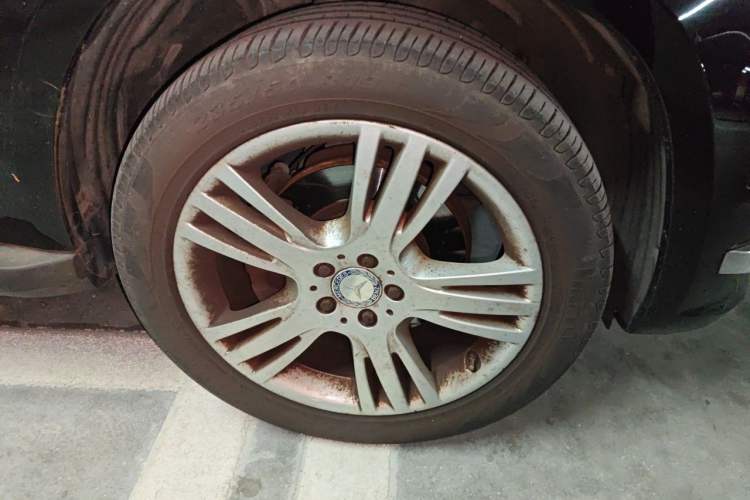 Used Mercedes-Benz GLK-Class 2013 GLK 300 4MATIC Dynamic Edition Right Front Wheel Hub