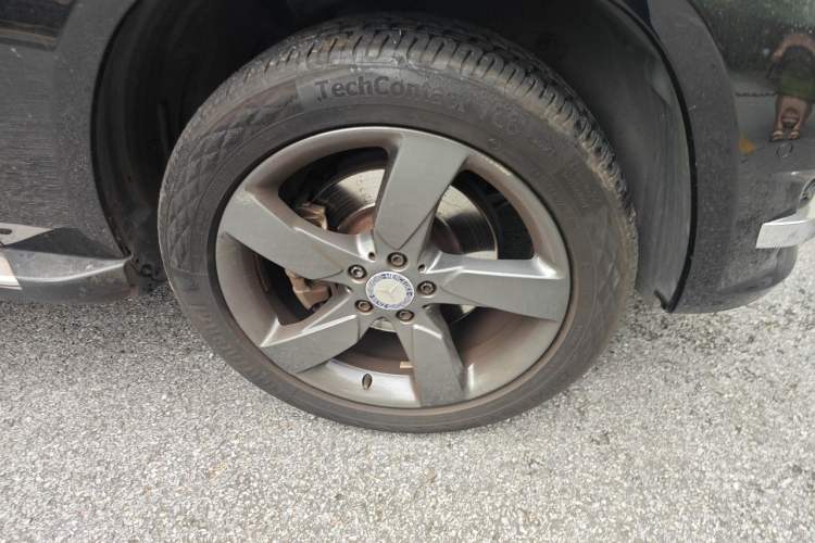 Used Mercedes-Benz GLK-Class 2013 Facelift GLK 300 4MATIC Fashion Edition Right Front Wheel Hub