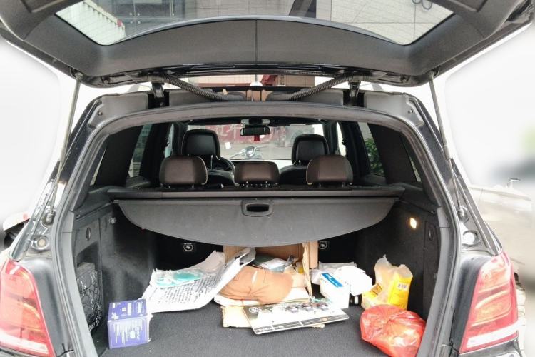 Used Mercedes-Benz GLK-Class 2013 Facelift GLK 300 4MATIC Luxury Edition Trunk