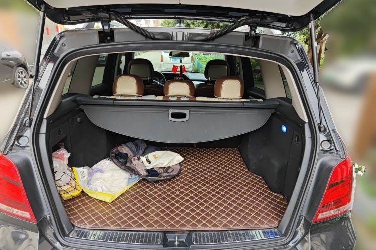 Used Mercedes-Benz GLK-Class 2013 GLK 300 4MATIC Dynamic Sunroof Model Trunk