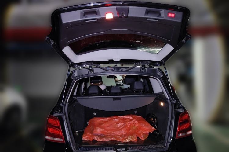 Used Mercedes-Benz GLK-Class 2013 GLK 300 4MATIC Dynamic Sunroof Model Trunk